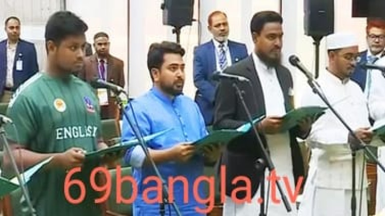 সংসদে শপথ নিলেন এনসিপির নবনির্বাচিত এমপিরা