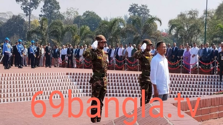 জাতীয় স্মৃতিসৌধে বীর শহীদদের প্রতি প্রধানমন্ত্রীর শ্রদ্ধা...