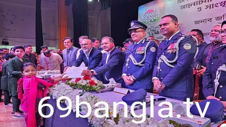 স্বাধীন গণমাধ্যম ছাড়া গণতন্ত্র টিকে না: বরিশালে তথ্যমন্ত্রী জহির উদ্দিন স্বপন...