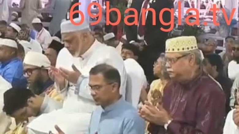 ঈদের প্রধান জামাত অনুষ্ঠিত, অংশ নেন রাষ্ট্রপতি ও প্রধানমন্ত্