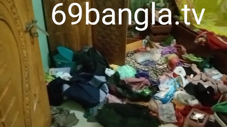রূপগঞ্জে ব্যবসায়ীর বাড়িতে ডাকাতি  ॥ ৪০ লক্ষাধিক টাকার মাল লু