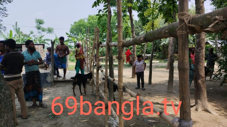 কুষ্টিয়ায় অসহায় পরিবারের জমি দখলের অভিযোগ...