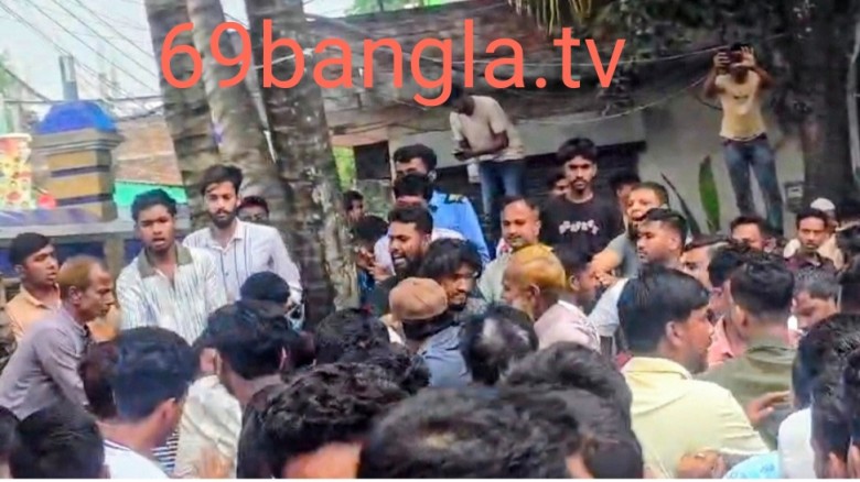 স্বেচ্ছাসেবক দলের দুই পক্ষের সংঘর্ষে গুলিবর্ষণ \ আহত ১২
