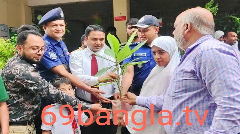 উপজেলা প্রেসক্লাব কর্তৃক আয়োজিত 'বৃক্ষরোপন ও বিতরণ কর্মসূচি
