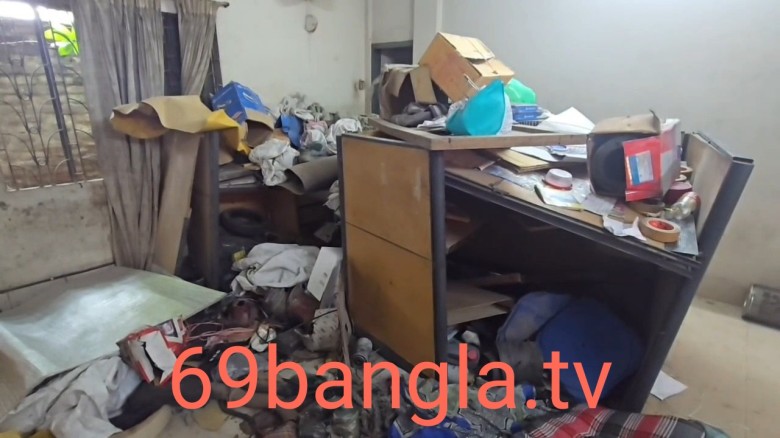 রাতের অন্ধকারে 'কারখানায় দুর্ধর্ষ ডাকাতি' কোটি টাকার মালামাল