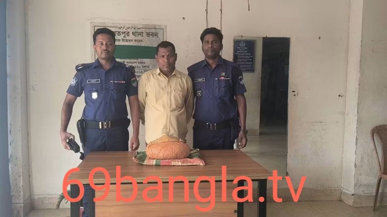 দৌলতপুরে পুলিশের অভিযানে ২কেজি গাঁজা সহ মাদক কারবারি আটক