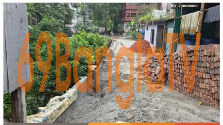 সরকারী সেচ  খাল ভরাট করে ইউপি চেয়ারম্যানের ব্যক্তিগত  রাস্ত